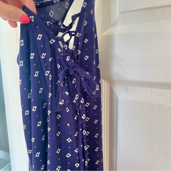 Navy and Orange Sleeveless Dress - Picture 5 of 9